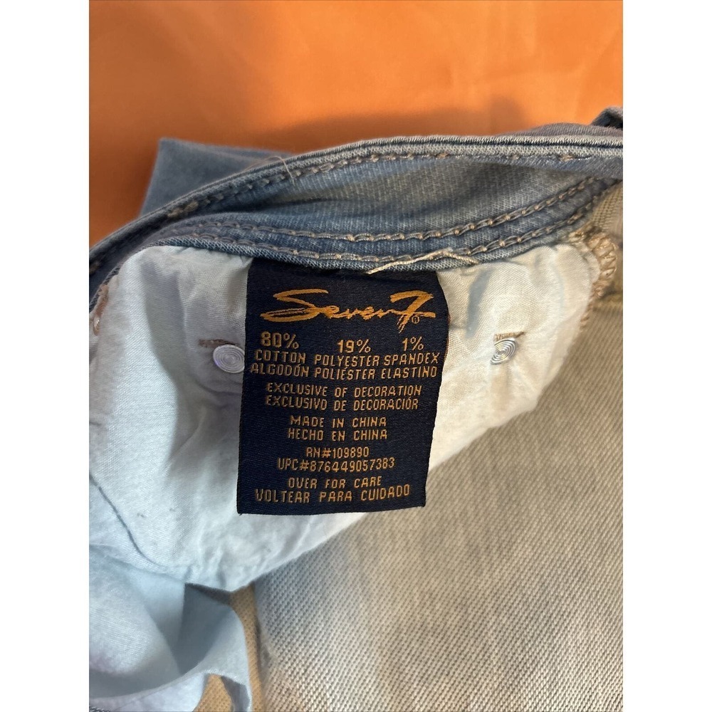 Authentic SEVEN 7 Women’s Shorts Size 14 Distressed Pocket Inseam 6” Mid-Rise - Picture 8 of 10
